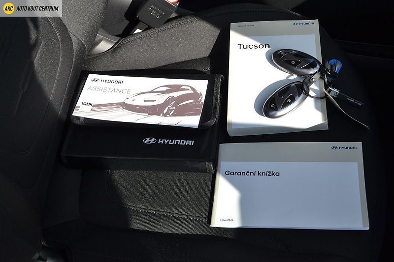 Hyundai Tucson 1.6T-GDI STYLE DCT FL 118KW - fotka 43 z 48