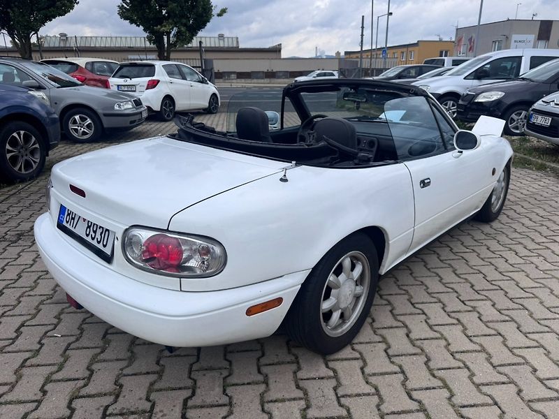 Mazda MX-5 (1990) NA 1,6i 85 KW MRKAČKA STK - fotka 6 z 47