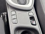 Toyota Yaris 1.5 VVT-i HYBRID - náhled 22