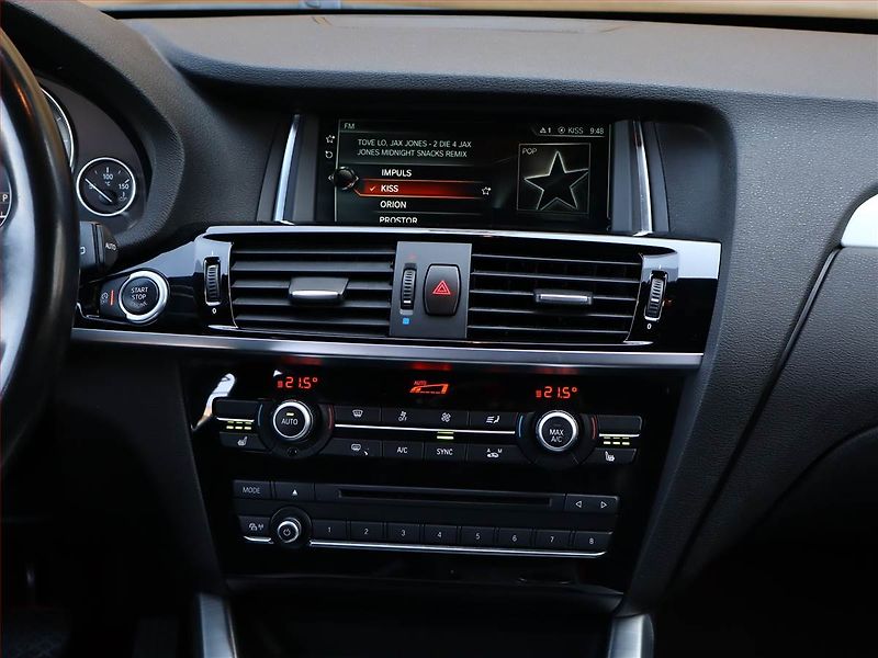 BMW X3 (2016) M Sport xDrive20d, 4X4 - fotka 10 z 22