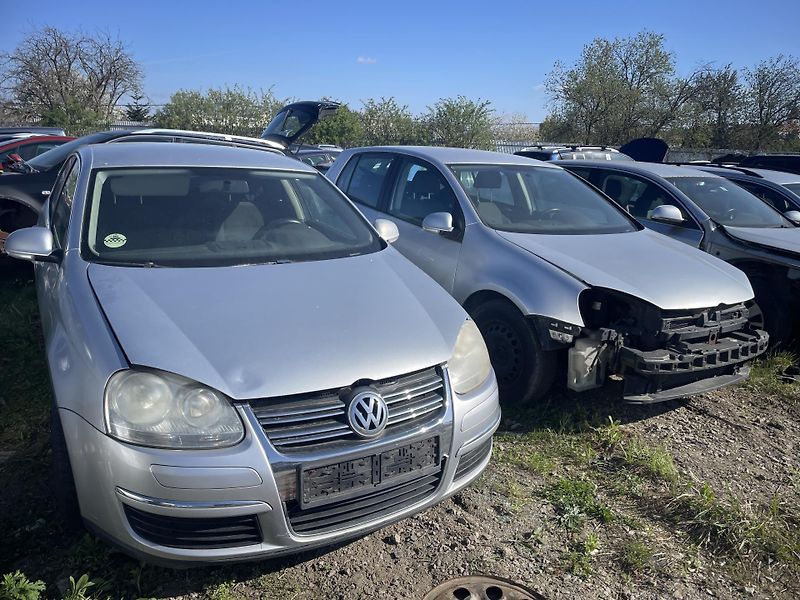 Volkswagen Golf (2008) NÁHRADNÍ DÍLY - fotka 1 z 4