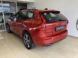 Volvo XC60 B4 AWD R-Design AT8, ČR - náhled 6