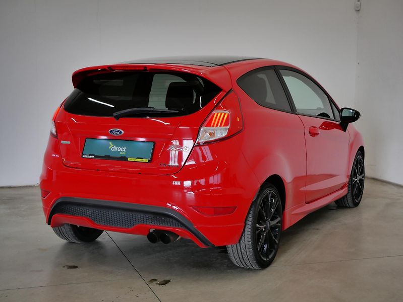 Ford Fiesta - fotka 2 z 22