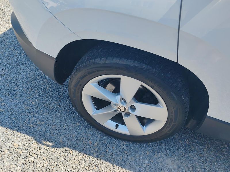 Škoda Karoq 2.0 110 KW - fotka 26 z 29