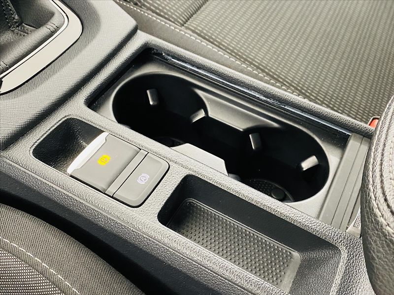 Škoda Octavia 1,5 TSI 110kW Selection - fotka 18 z 26