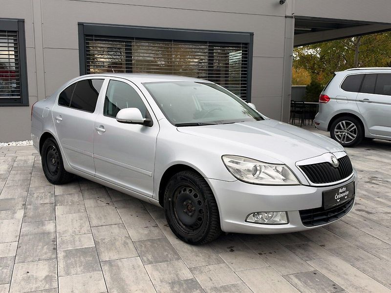 Škoda Octavia (2010) 1,2 TSI 77 Kw - fotka 3 z 30