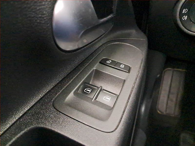 Škoda Citigo (2015) Monte Carlo 1.0 MPI, nová STK - fotka 16 z 17