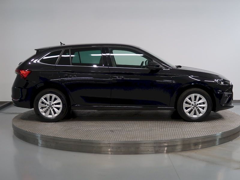 Škoda Scala (2025) TOP SELECTION 1.0TSI 85KW DSG - fotka 8 z 40