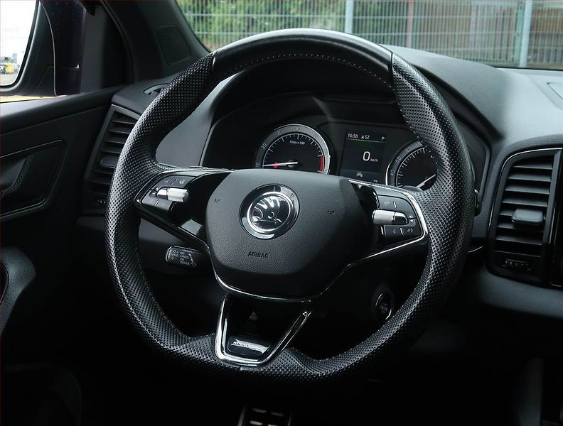 Škoda Karoq (2021) Sportline 1.5 TSI - fotka 24 z 24