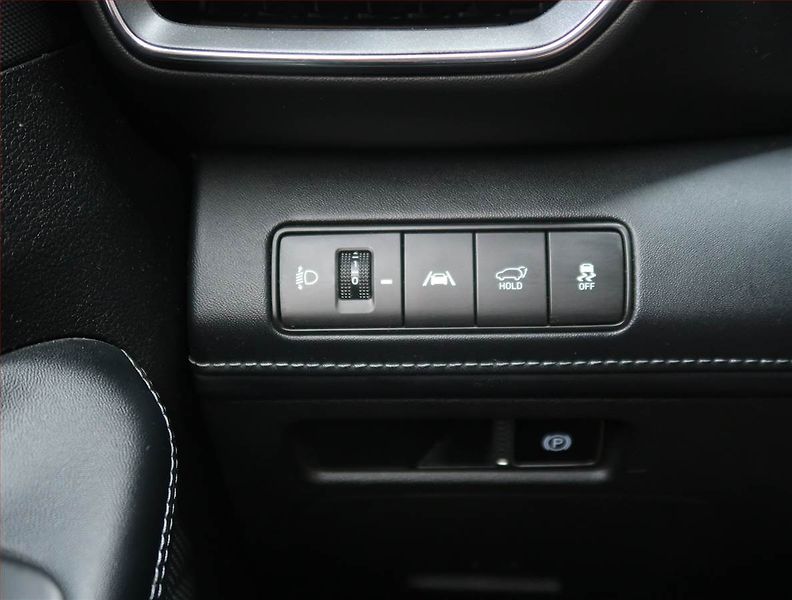 Hyundai Santa Fe (2021) 2.2 CRDi - fotka 22 z 32
