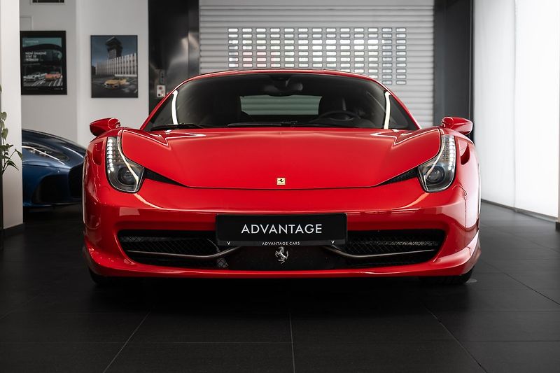 Ferrari 458 Italia - fotka 2 z 22