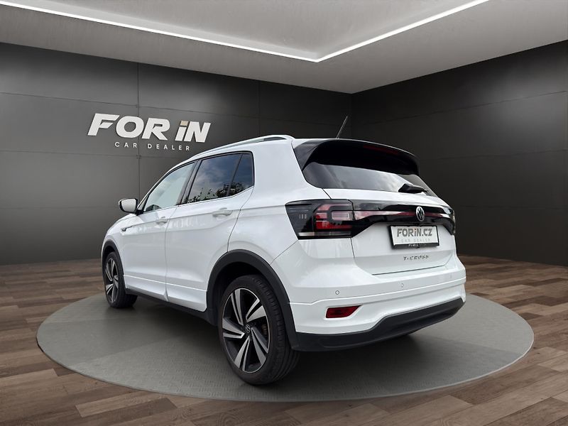 Volkswagen T-Cross (2021) R-LINE DSG 81KW  - fotka 4 z 27