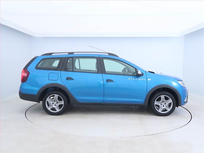 Dacia Logan (2020) Stepway 0.9 TCe, ČR,1.maj - fotka 6 z 15
