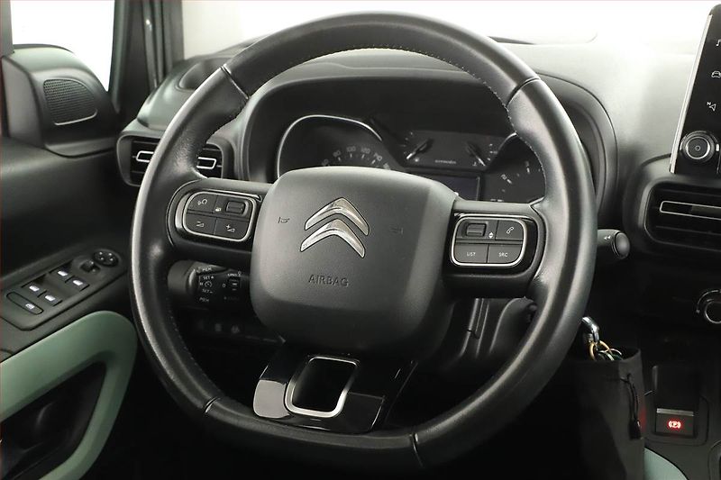 Citroën Berlingo (2018) Feel 1.2 PureTech, 5Míst, ČR - fotka 8 z 13