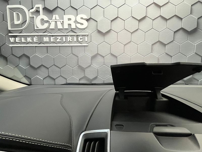 Ford S-MAX 2.5 Duratec HEV VIGNALE - fotka 19 z 61