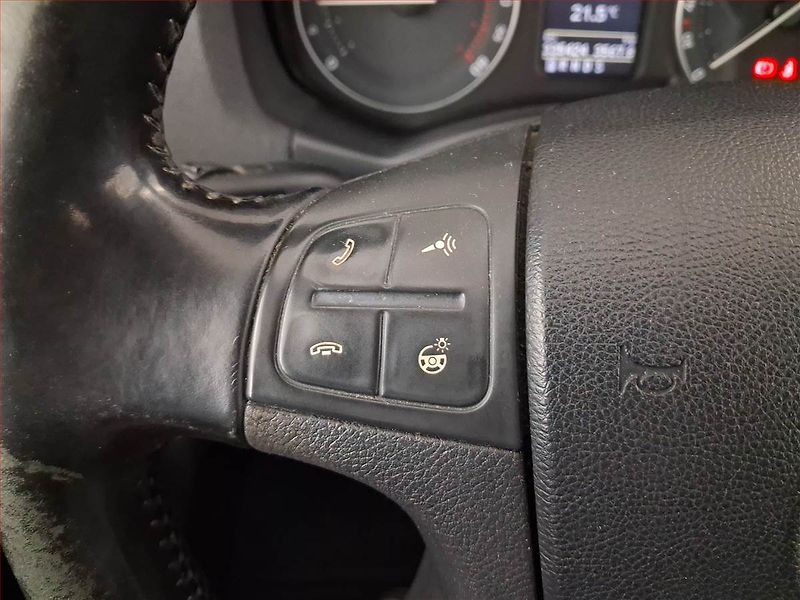 Škoda Octavia (2006) Ambiente Plus 2.0 TDI, Automat - fotka 15 z 20