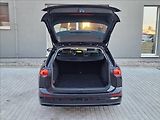 Volkswagen Golf 2.0TDI 110kW Life,ČR,1.Maj. - náhled 42