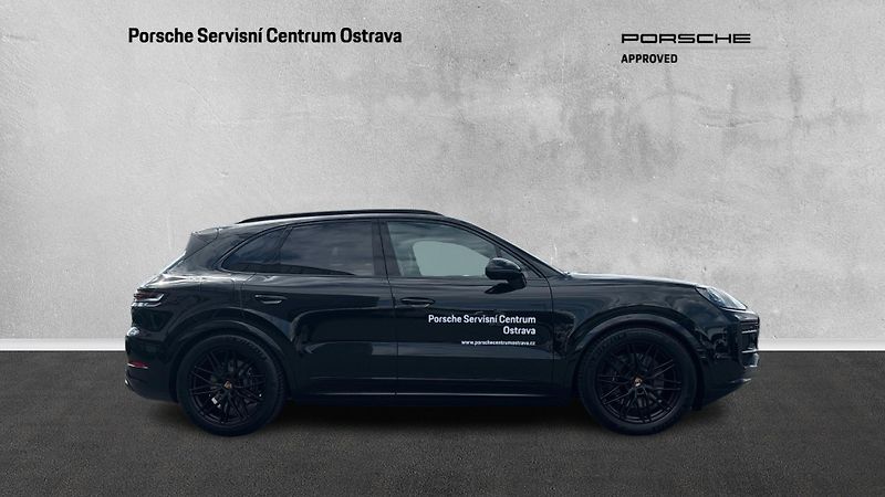 Porsche Cayenne E-Hybrid Black Edition - fotka 5 z 25