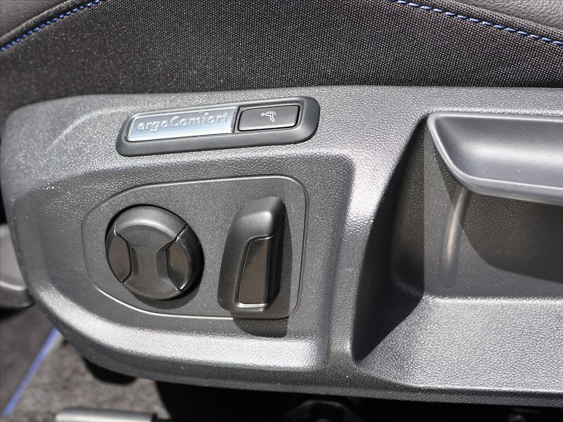 Volkswagen Arteon 2,0 TSI R 235kW 4Motion DSG DP - fotka 17 z 41