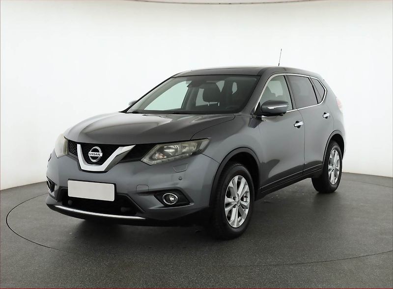 Nissan X-Trail (2015) 1.6 dCi, 4X4, Serv.kniha - fotka 2 z 20
