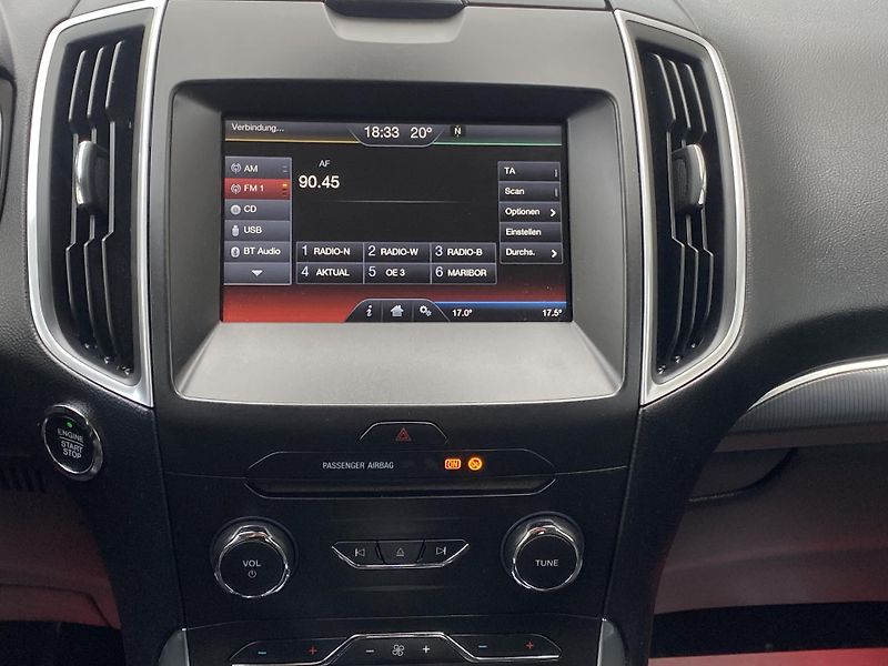 Ford Galaxy (2016) 2,0 TDCi - Panorama - Titanium - fotka 22 z 49