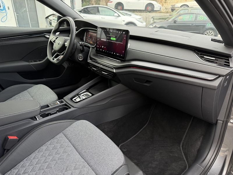 Škoda Octavia 1.5 TSI mHEV 110 kW SPORTLINE - fotka 21 z 22