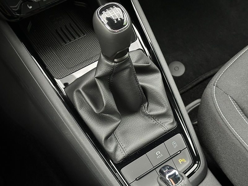 Škoda Scala 1.0TSi 116PS Monte Carlo Matri - fotka 36 z 44