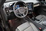 Volvo XC40 B4 CORE*145KW*ACC*ČR*DPH*1.MAJ - náhled 17