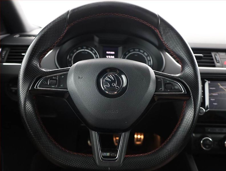 Škoda Octavia (2016) RS 2.0 TDI, Kůže, Navi - fotka 8 z 20