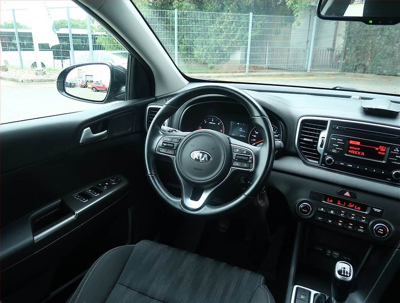 Kia Sportage (2018) 1.7 CRDi, Serv.kniha, Tempomat - fotka 7 z 18