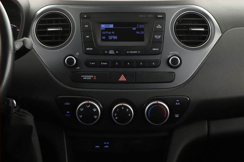 Hyundai i10 (2018) 1.0 - fotka 9 z 13