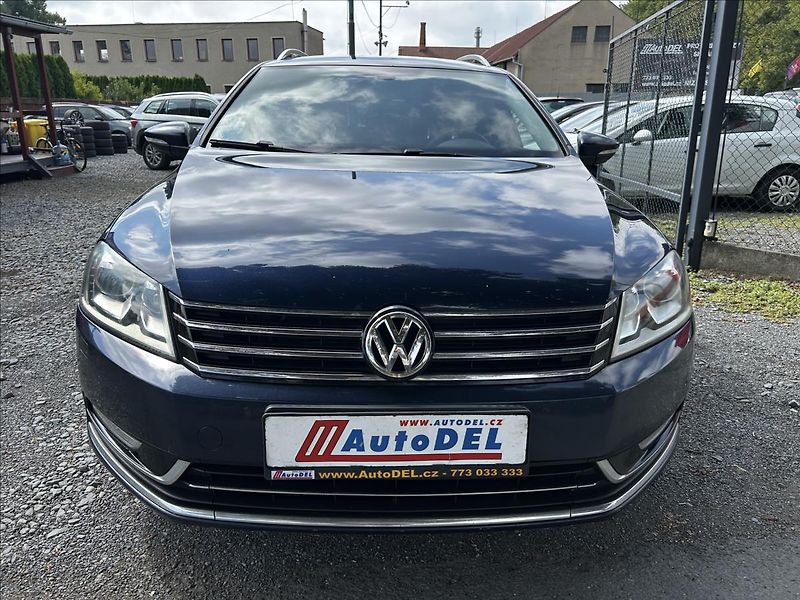 Volkswagen Passat 2,0 TDi 125kW DSG 4x4  Tažné - fotka 9 z 50