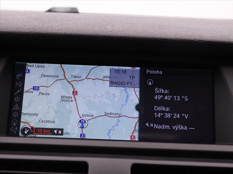 BMW X5 3,0 M50d 280kW Panorama - fotka 20 z 31