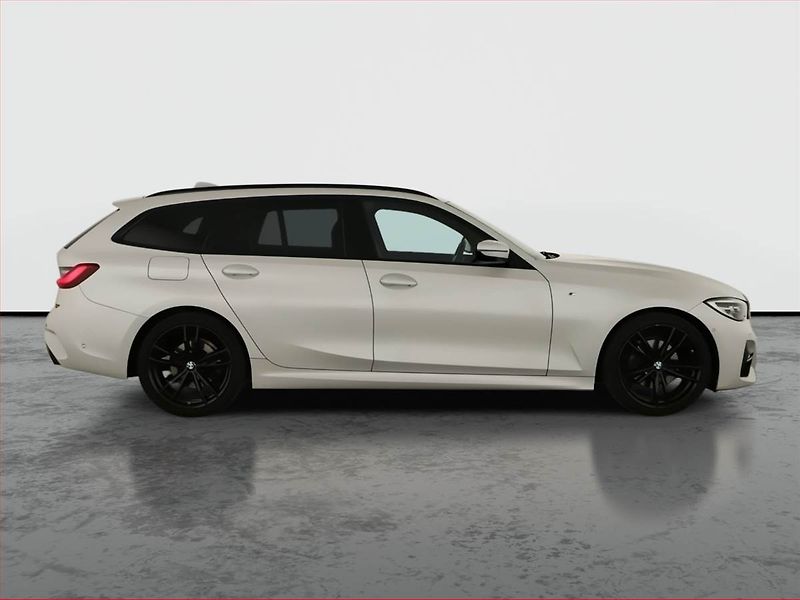 BMW Řada 3 (2021) M Sport 320 d xDrive - fotka 6 z 22