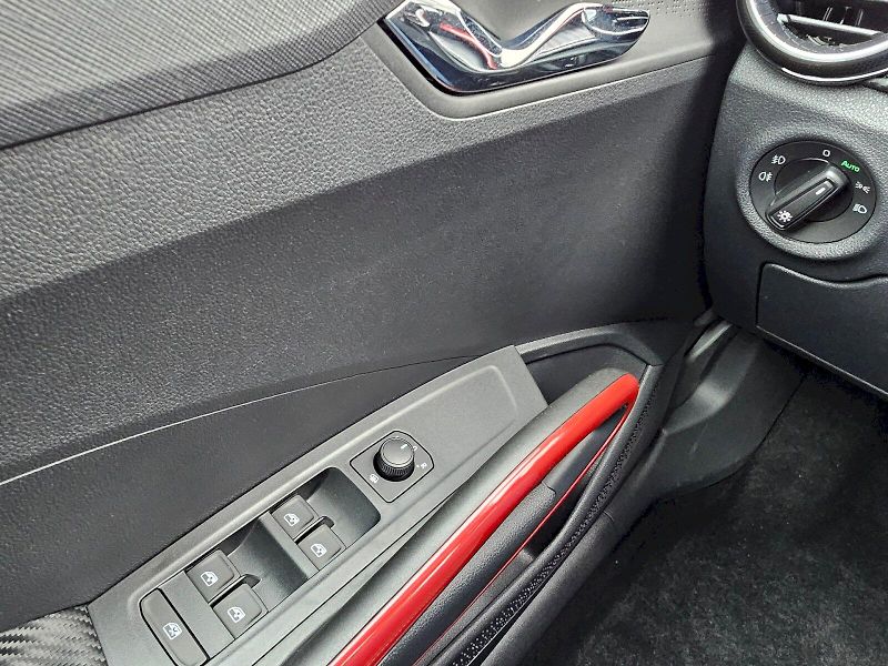 Škoda Fabia (2023) Monte Carlo TSI 81/1.0 M6F - fotka 22 z 28