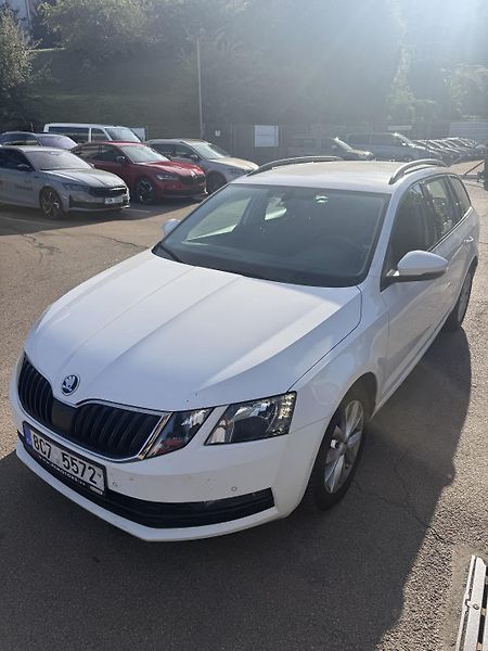 Škoda Octavia (2017) 2.0 TDI, DSG, 4x4, Automat - fotka 12 z 12