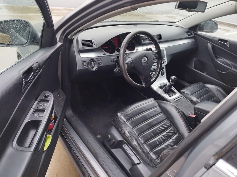 Volkswagen Passat 2.0TDI, volat-608 081 843 - fotka 9 z 15