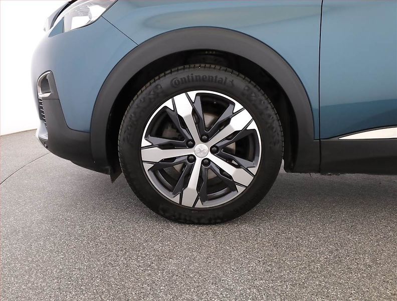 Peugeot 5008 (2018) 1.6 THP, Automat, 7 míst - fotka 21 z 21
