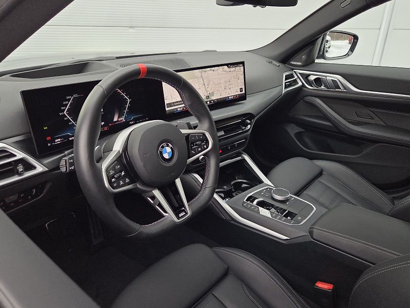 BMW Řada 4 (2025) M440i xDrive GranCoupé M Perfo - fotka 16 z 16