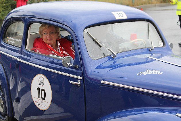 Posádka vozu Škoda Tudor, kterou tvořili Michael Windhuis-Stampfer a Alexandra Stampferová., zdroj: Deník/Edvard Beneš