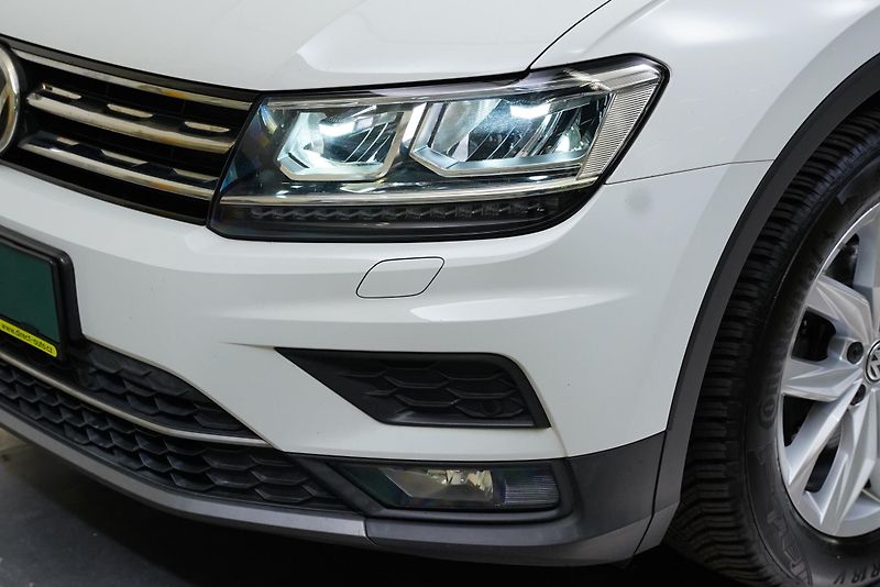 Volkswagen Tiguan - fotka 9 z 25