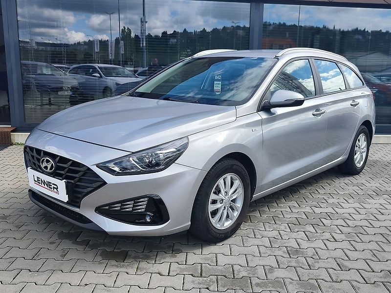 Hyundai i30 1.5 T-GDI/117kW Comfort - fotka 1 z 28
