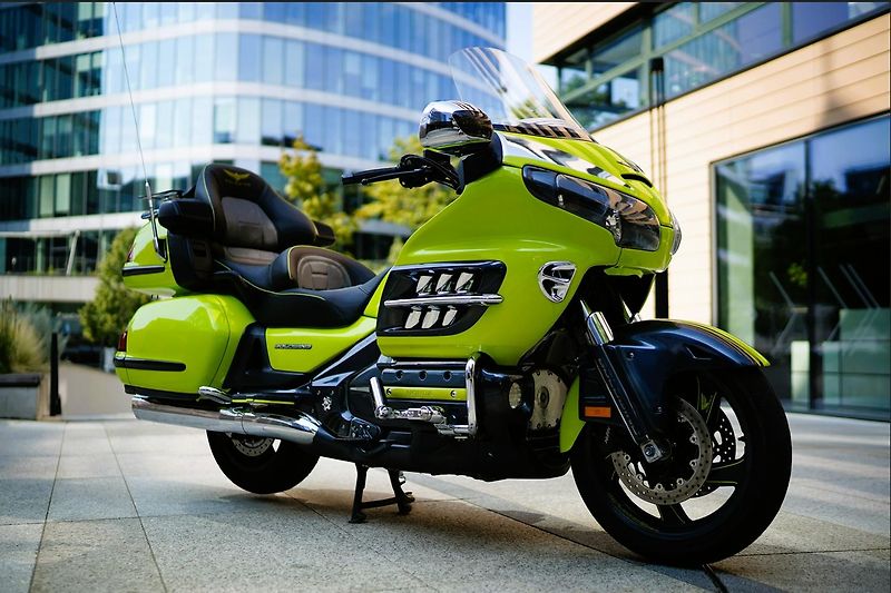 Honda GL 1800 Gold Wing Mamba Green - fotka 1 z 47