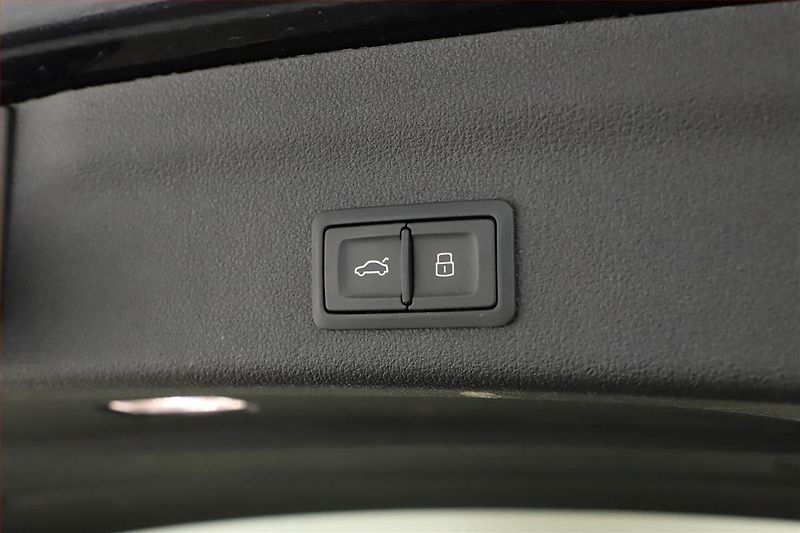 Audi A6 (2020) 50 TDI - fotka 19 z 19