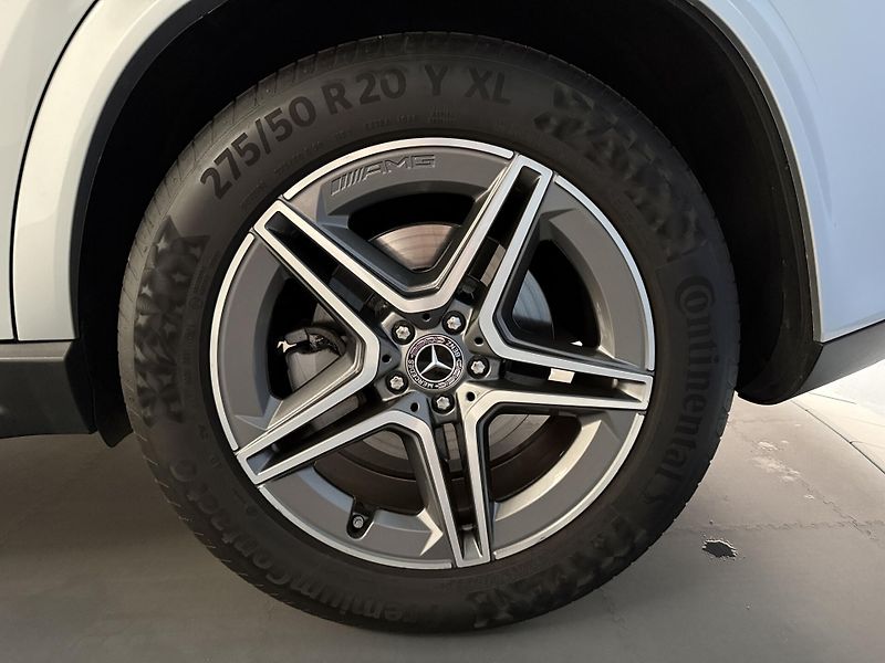 Mercedes-Benz GLE 350 d 4MATIC - fotka 17 z 17
