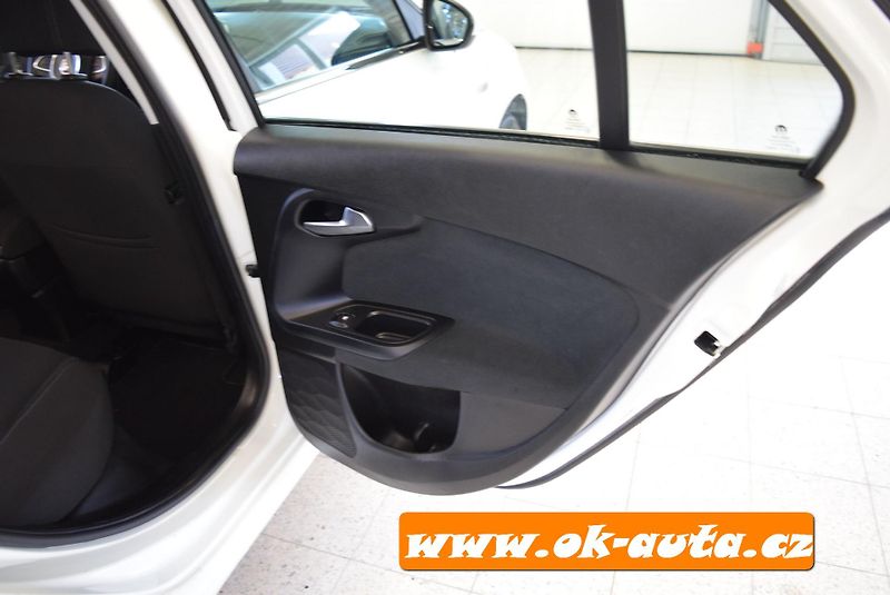 Fiat Tipo 1.6 MJT AUTOMAT  - fotka 23 z 45