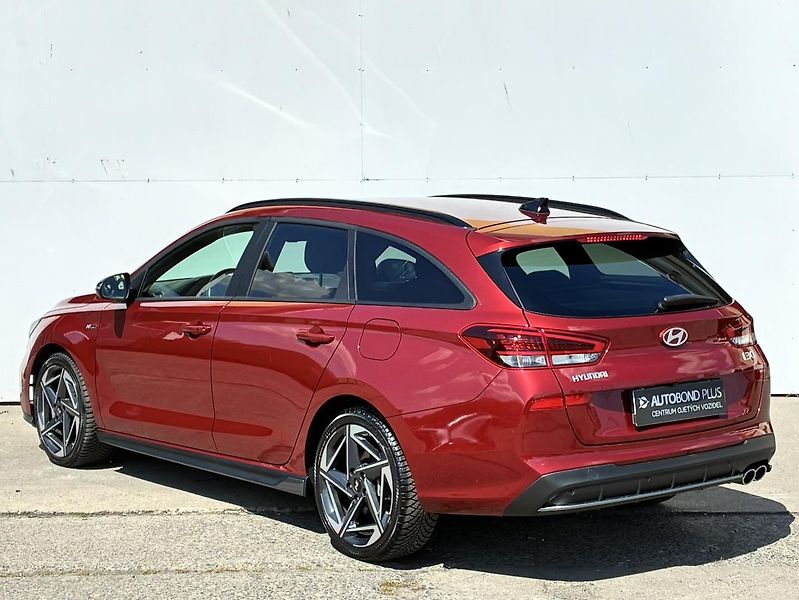 Hyundai i30 1.5 T-GDI 103kW DCT N-Line - fotka 7 z 19