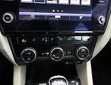 Škoda Octavia (2017) Style 1.8 TSI, Automat - náhled 10