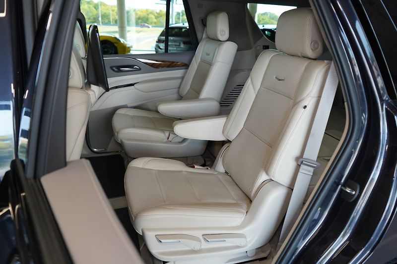 Cadillac Escalade Sport Platinum - fotka 24 z 54