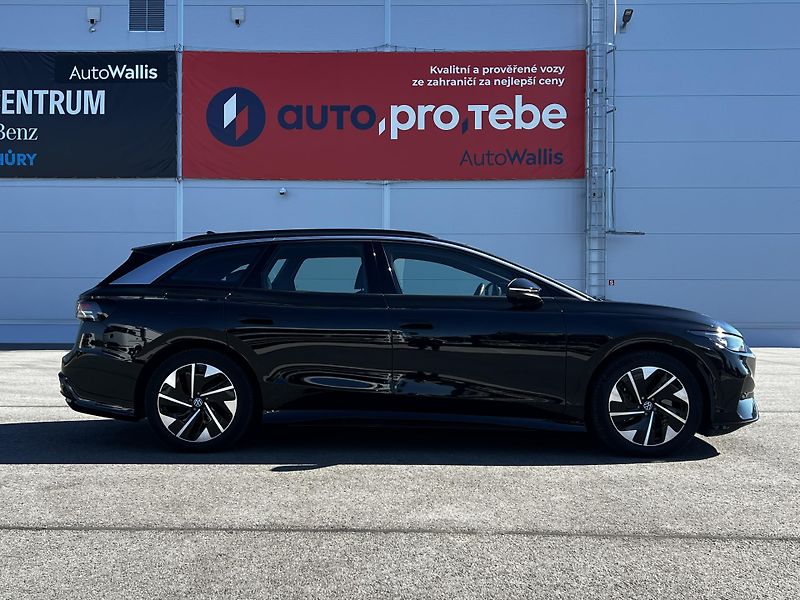 Volkswagen ID.7 Tourer 210kW 82kWh Pro 1.Maj DPH - fotka 3 z 28
